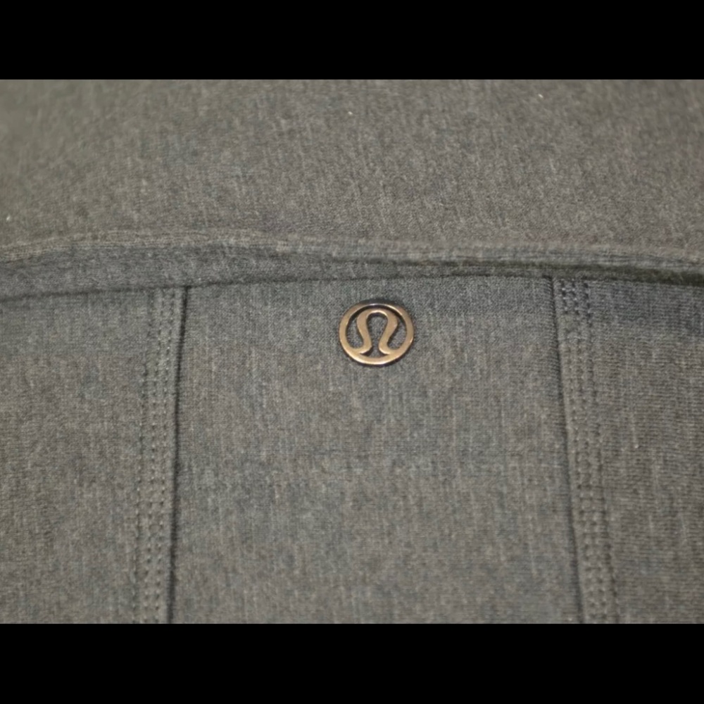 Lululemon Virasana Blanket Wrap Heathered Black - Picture 12 of 16